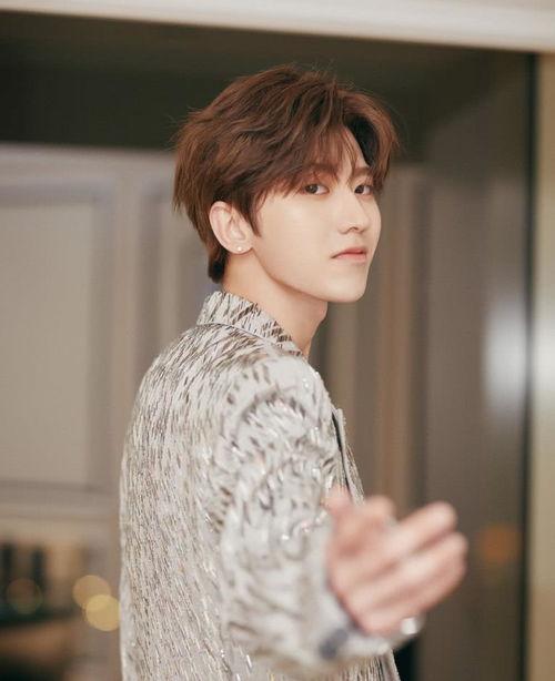 爆料201娱乐圈,201爆料揭开神秘面纱  第3张